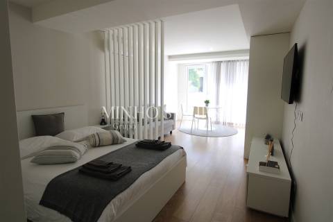 Apartamento T0 de Charme  com jardim privativo no Centro Histórico - São Vicente, Braga