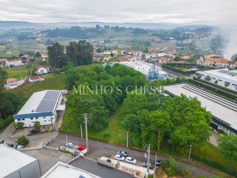 Lote Industrial c/ PIP para construção de até 4 Pavilhões - Felgueiras