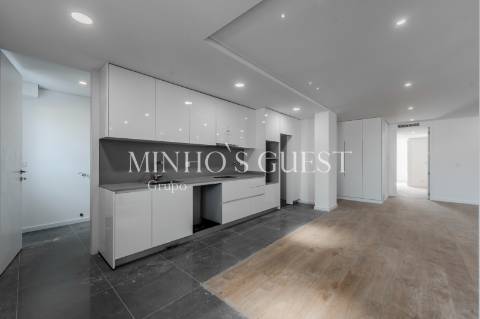Apartamento T3 Novo no Centro de Braga - São Vicente, Braga