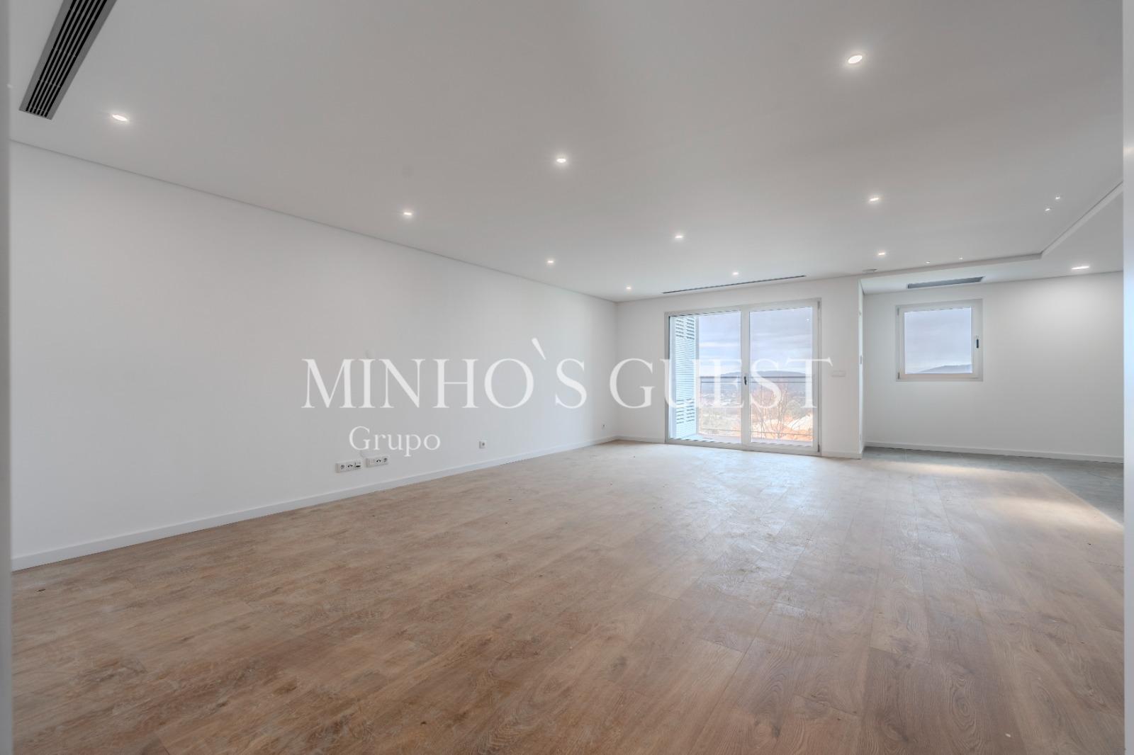 Apartamento T2 Novo no Centro de Braga - São Vicente, Braga