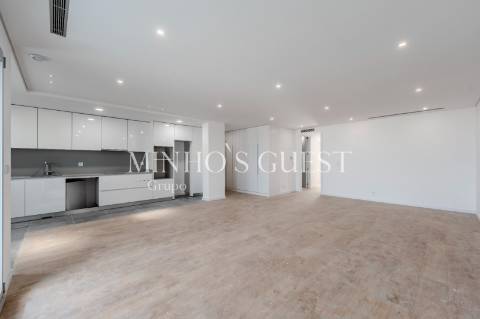 Apartamento T2 Novo no Centro de Braga - São Vicente, Braga