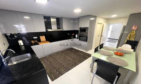 Moradia Isolada T4 Venda em Póvoa de Varzim, Beiriz e Argivai,Póvoa de Varzim