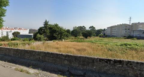 Terreno Misto  Venda em Vilar de Andorinho,Vila Nova de Gaia