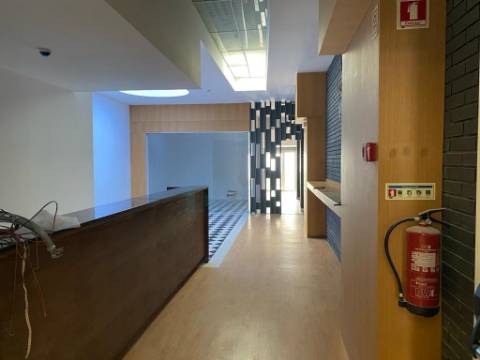 Loja  Arrendamento em Lordelo do Ouro e Massarelos,Porto