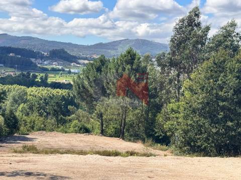Terreno para construção em Aveleda, Lousada.