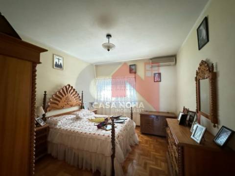 Moradia T4 em Nevogilde, Lousada