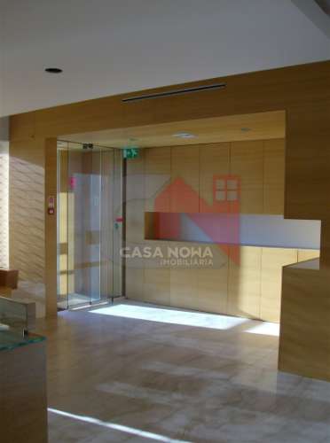 Loja para venda,  Mancelos, Amarante.