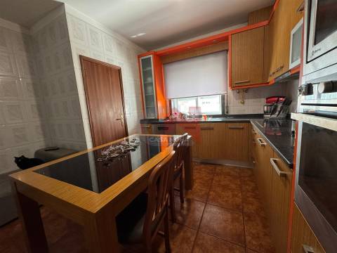 Apartamento T2, em Freamunde, Paços de Ferreira