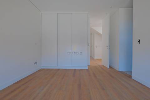 Moradia T3 com piscina em Alcoitão, Alcabideche