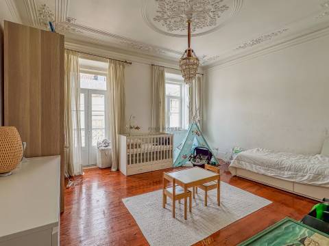 Apartamento T5 no Príncipe Real