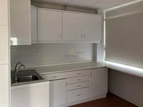 Escritório no Edifício Tridente, Avenidas Novas