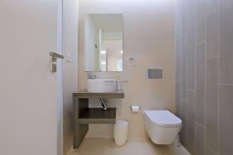 Apartamento T3 com 3 Suites e Garagem Box no Parque dos Poetas, Paço de Arcos