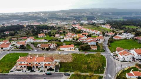 Lote de Terreno 492m² para Moradia – Coto, Caldas da Rainha