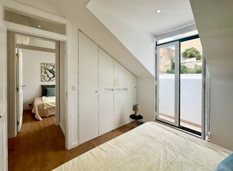 Apartamento T2 totalmente remodelado em São Vicente, Lisboa