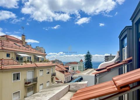 Apartamento T2 totalmente remodelado em São Vicente, Lisboa