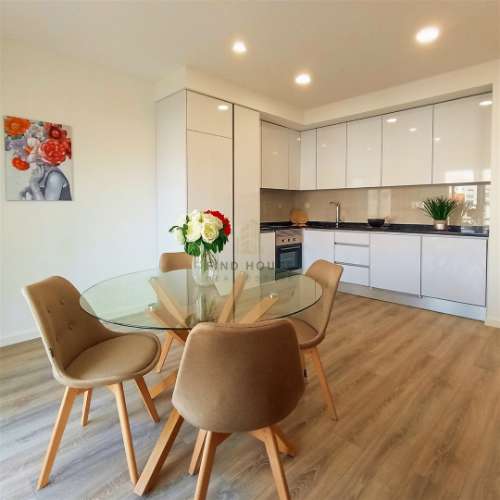 Apartamento T3 totalmente remodelado em Benfica