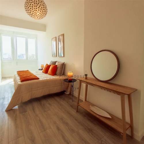 Apartamento T3 totalmente remodelado em Benfica