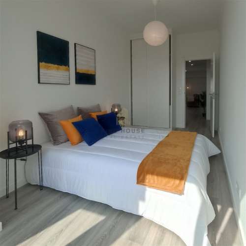 Apartamento T3 totalmente remodelado em Benfica