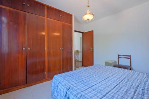 Moradia Térrea T3 com terreno de 8250m2 em Bordeira, Aljezur