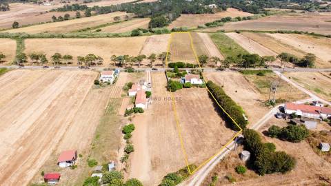 Moradia Térrea T3 com terreno de 8250m2 em Bordeira, Aljezur