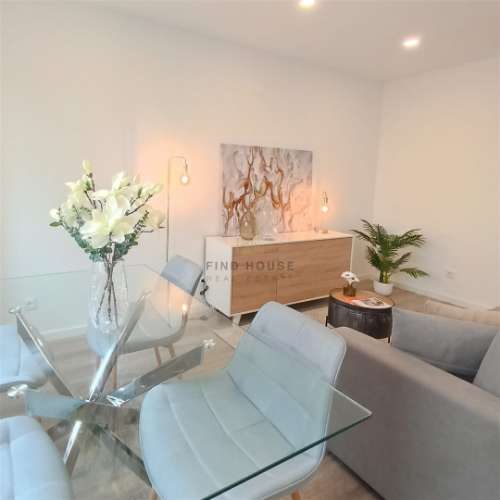 Apartamento T3 totalmente remodelado em Penha de França