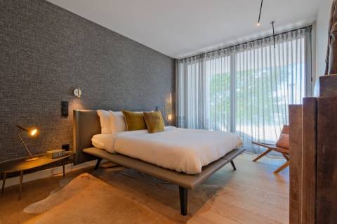 Apartamento T1 com garagem e frente de Rio na Afurada, Vila Nova de Gaia