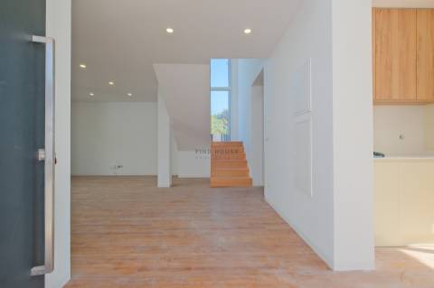 Moradia Idolada T4 com piscina na Abóbada, São Domingos de Rana