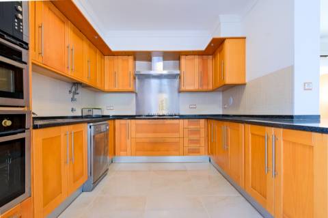 Moradia Independente T4 com garagem box e piscina na Quinta da Cerca, Castro Marim