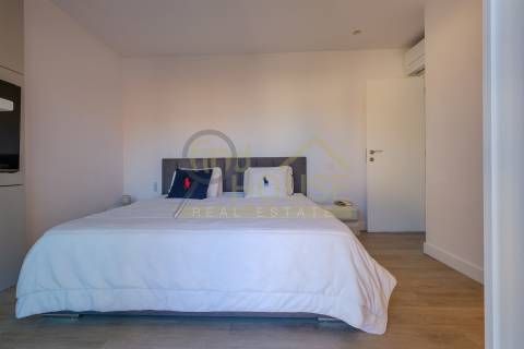 Moradia Isolada V3 com piscina junto à Herdade da Aroeira