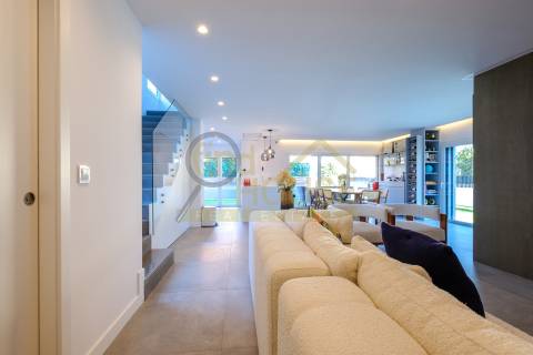 Moradia Isolada V3 com piscina junto à Herdade da Aroeira