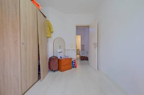 Vende-se apartamento T3 na Rinchoa, Rio de Mouro