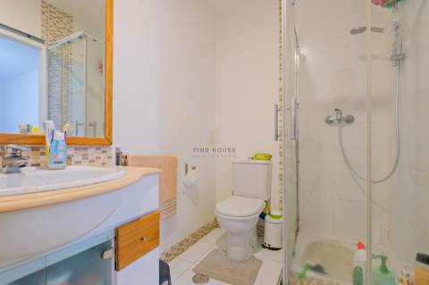 Vende-se apartamento T3 na Rinchoa, Rio de Mouro