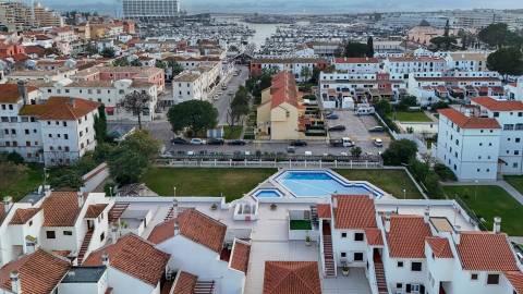 Apartamento T2 totalmente remodelado, em condomínio privado, em Vilamoura