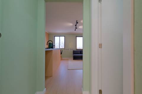 Apartamento T2 totalmente remodelado, em condomínio privado, em Vilamoura