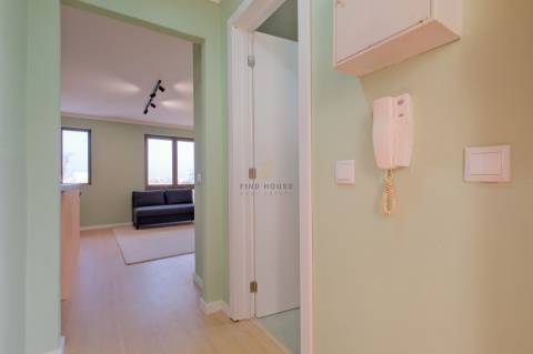 Apartamento T2 totalmente remodelado, em condomínio privado, em Vilamoura