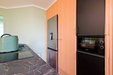 Apartamento T2 totalmente remodelado, em condomínio privado, em Vilamoura
