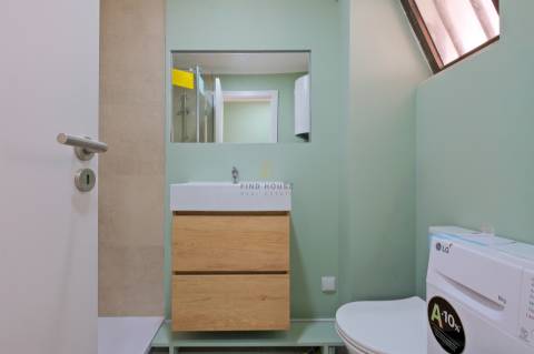 Apartamento T2 totalmente remodelado, em condomínio privado, em Vilamoura