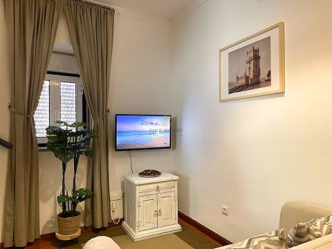 Apartamento T3 Duplex totalmente remodelado na zona histórica da Ajuda, Lisboa