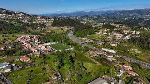 Vende-se terreno urbanizável com 42633m2 na Toutosa, Marco de Canaveses