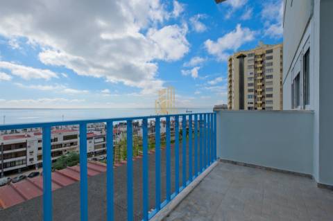 Arrenda-se Apartamento T2 com vista Rio em Penha de França, Lisboa