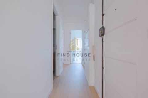 Arrenda-se Apartamento T1 com vista Rio em Penha de França, Lisboa