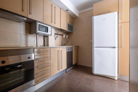 Arrenda-se Apartamento T1 Mobilado em Lisboa