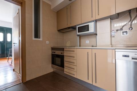 Arrenda-se Apartamento T1 Mobilado em Lisboa