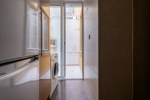 Arrenda-se Apartamento T1 Mobilado em Lisboa