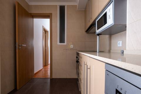 Arrenda-se Apartamento T1 Mobilado em Lisboa