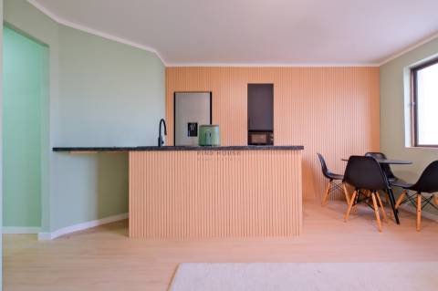 Apartamento T2 totalmente remodelado, em condomínio privado, em Vilamoura