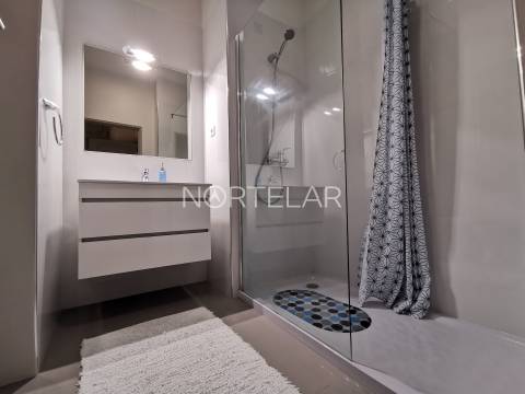 T3 com Varanda e Vista Mar – Póvoa de Varzim