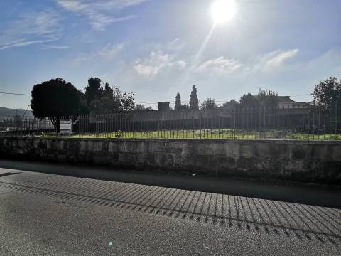 Terreno urbano 861 m² murado – Fradelos, Famalicão