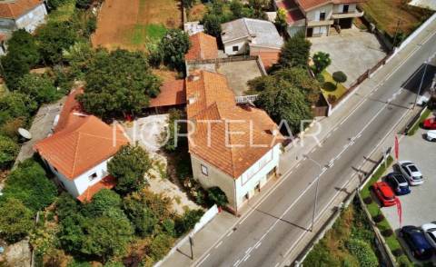 Moradia para remodelção na Trofa