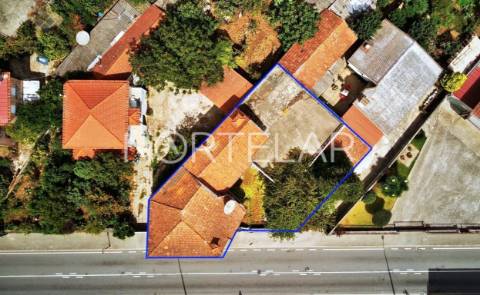 Moradia para remodelção na Trofa